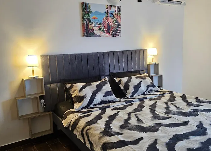 Transilvaniya Apartman *