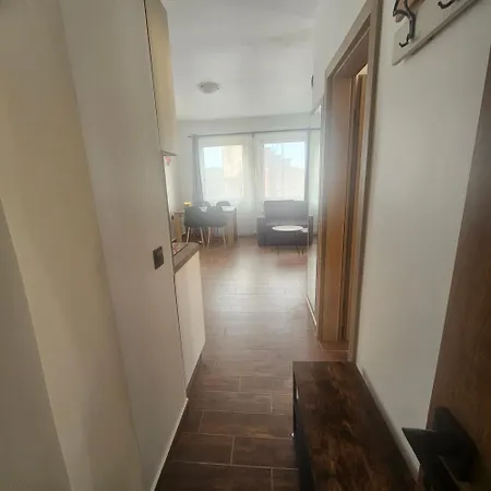 Transilvaniya Apartamento *